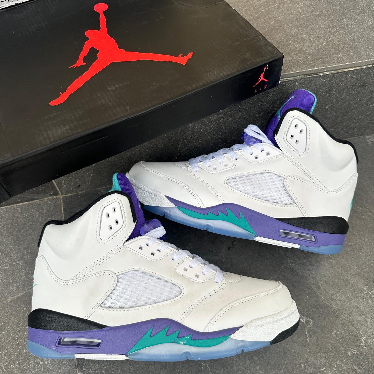 Nike Air Jordan 5 Retrop - Grape