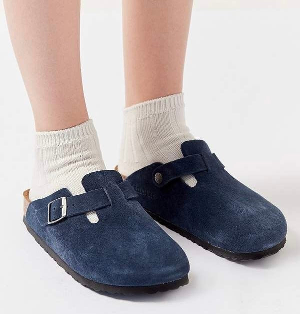 Birkenstock Boston Suede Clogs – Navy