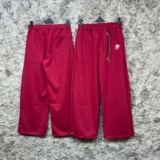 Retro Patch Wide-Leg Joggers – Red