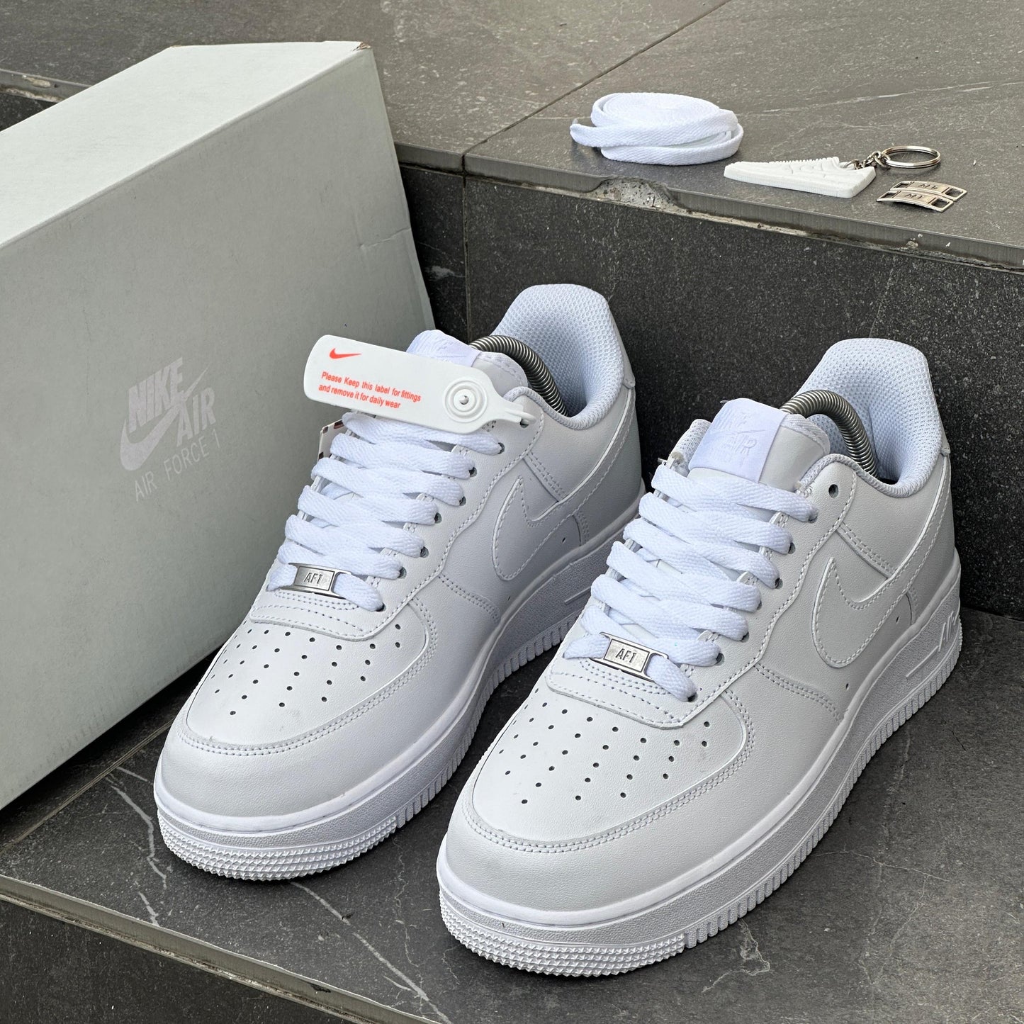 Nike Air Force 1 Sneakers